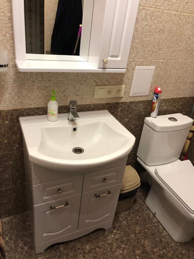 Red Apartment 2019 Very Centre Kherson Exterior foto